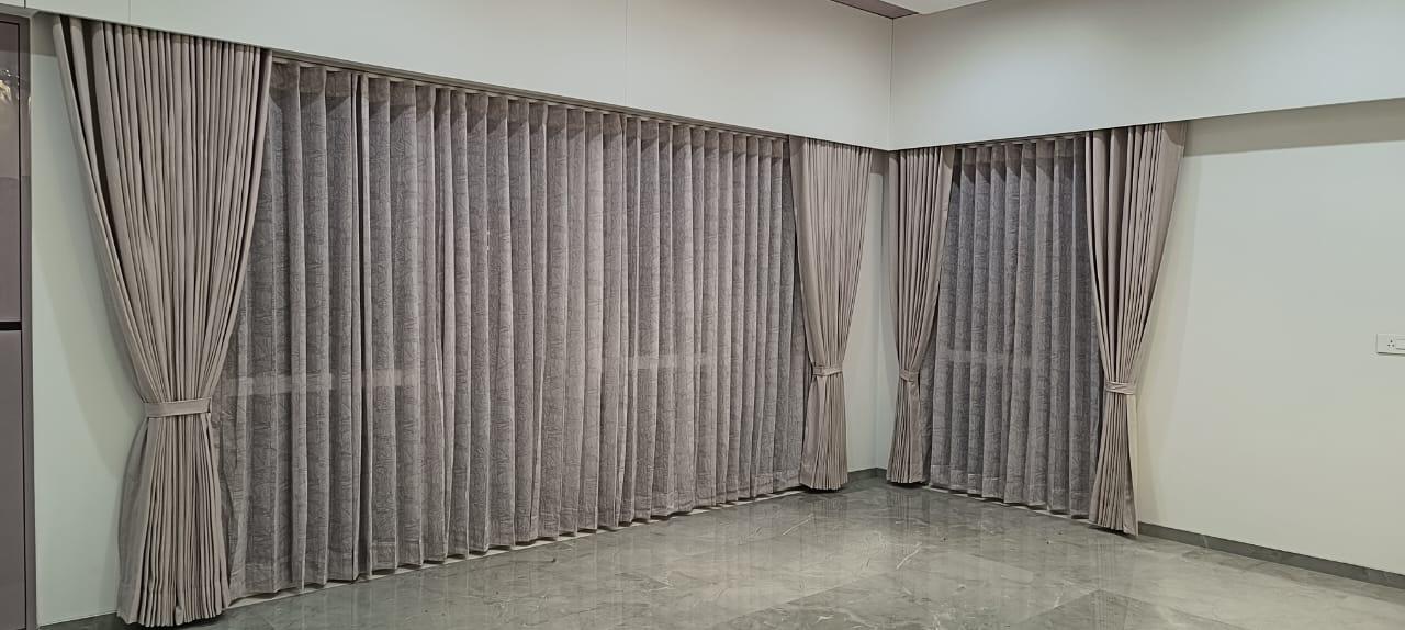 Curtain Designing Installation